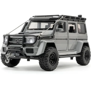 รถโมเดล BRA-BUS G550 4x4 ผลิตจากโลหะ ขนาด 1:24 รถ SUV หรูหราแบบออฟโรด ของสะสม ตกแต่งภายในอย่างละเอียด ขนาด 208 ซม. ขับเคลื่อนด้วยแรงเสียดทาน - Product Image 1