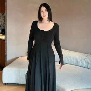 Vestido largo negro elegante minimalista inspirado en la supermodelo, falda ancha de manga larga de talla grande, cintura ceñida, estilo informal para Curvy - Product Image 1