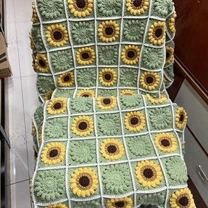 <span class=keywords><strong>Manta</strong></span> <span class=keywords><strong>de</strong></span> Bebé Tejida <span class=keywords><strong>a</strong></span> Crochet, Hecha <span class=keywords><strong>a</strong></span> Mano, con Diseño <span class=keywords><strong>de</strong></span> Cuadrados <span class=keywords><strong>de</strong></span> Abuela, en Poliéster, Acrílico, Algodón, <span class=keywords><strong>Lana</strong></span> y Cachemira, Fabricada en 2026 - Product Image 4