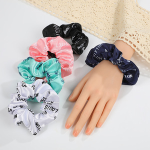 שיער סאטן מותאם אישית קשרים דפוס לוגו אישית scrunchy שיער אירופאי סגנון אמריקאי רצועת שיער אלסטי - Product Image 2