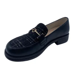 Wholesale Comfortable High Quality flat women loafer shoes for women casual chain detail