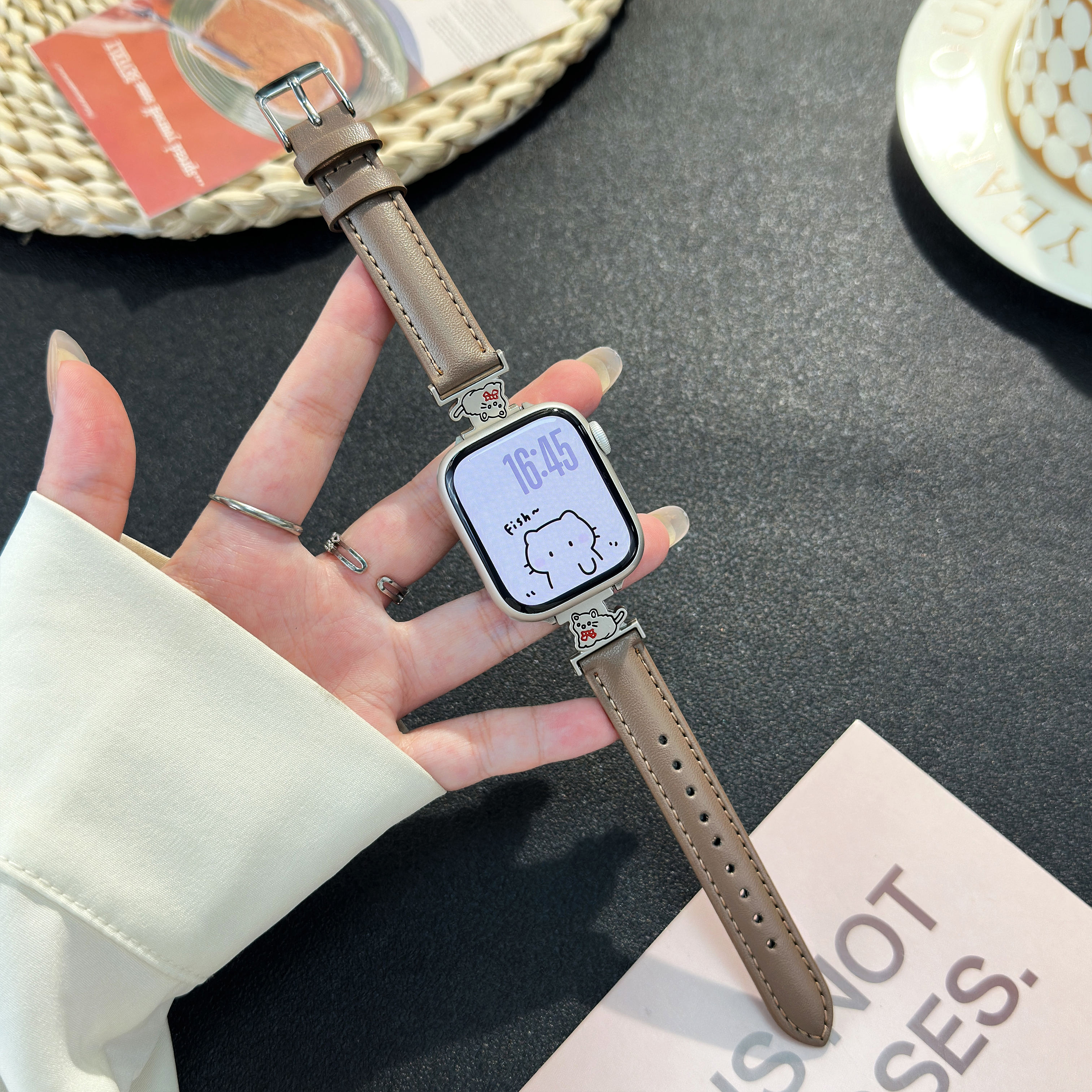 03 # สีน้ำตาลอมเทา