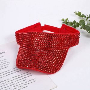 Chapeaux d'été tendance de marque polyvalents en PVC à visière ouverte avec strass et imprimés en soie, vente en gros - Product Image 3