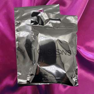 Custom LOGO Silver Aluminum Mailing Bag with Handle for Clothing Poly Shipping Mailer - Product Image 3
