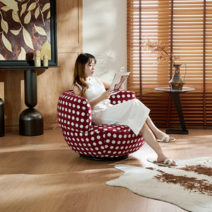 Sillón Giratorio de Diseño Italiano con Estampado de Puntos, Sillón Individual para Sala de Estar, Silla de Descanso de Estilo Moderno y Minimalista - Product Image 3