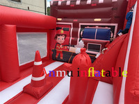 Château gonflable sur le thème du camion de pompiers avec toboggan, structure de jeu combinée gonflable en PVC pour usage commercial
