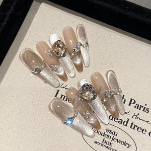 Vente en gros personnalisé style français <span class=keywords><strong>diamant</strong></span> oeil de chat long 10 pièces acrylique presse <span class=keywords><strong>sur</strong></span> les ongles de luxe réutilisable faux ongles - Product Image 1