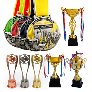 Herstellung Kundenspezifischer Günstiger Medaillen 3D-Auszeichnungsdesign Zinklegierung Metall-Sportmedaille in Gold - Product Image 3