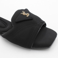 Fournisseur chinois de pantoufles matelassées pour femmes, chaussures confortables pour femmes, sandales pour femmes, sandales légères en métal pour femmes, sandales d'extérieur pour femmes