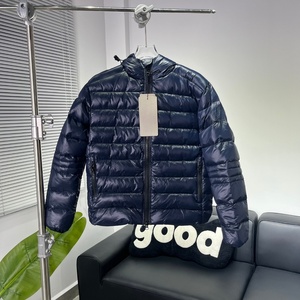 高品質カスタムメイドのメンズフィットジャケット、ジッパー刺繍付きの厚くてファッショナブルな冬服 - Product Image 1