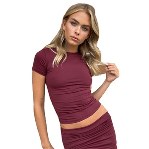Nuovo stile Plain <span class=keywords><strong>t</strong></span>-<span class=keywords><strong>Shirt</strong></span> personalizzato con logo strass sottile girocollo in morbido tessuto tinta unita top Crop top Casual da <span class=keywords><strong>donna</strong></span> <span class=keywords><strong>t</strong></span>-<span class=keywords><strong>Shirt</strong></span> - Product Image 3