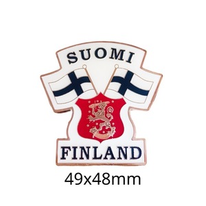 Pin de solapa de esmalte personalizable con características culturales regionales de Finlandia, mapa, bandera y edificios, recuerdo turístico, venta al por mayor, insignia metálica - Product Image 2
