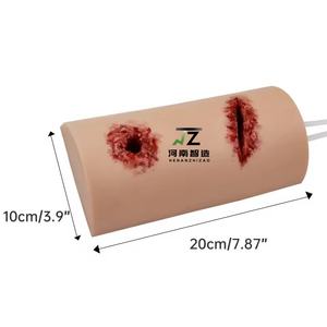 Multitask อุปกรณ์ฝึกปฐมพยาบาลเบื้องต้นสำหรับหยุดเลือดออกจำลองการทำแผลกระสุนปืน - Product Image 4