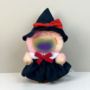 Un deux trois <span class=keywords><strong>g</strong></span>énérations assis vêtements de poupée de fête pour seulement costume en plastique avec d'autres vêtements environnants - Product Image 1