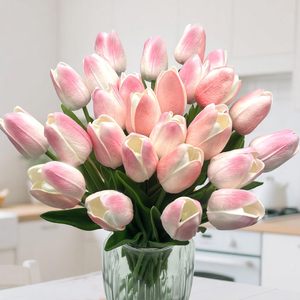 Venta al por Mayor de Tulipanes Artificiales de PU Ecológicos y Duraderos, Flores Hidratantes Hechas a Mano para Acción de Gracias, Navidad y Graduación - Product Image 5