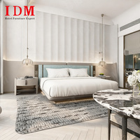 Ensembles de meubles de chambre d'hôtel en chêne massif, écologiques, modernes et de luxe, sur mesure IDM, taille King/Queen pour hôtels étoilés