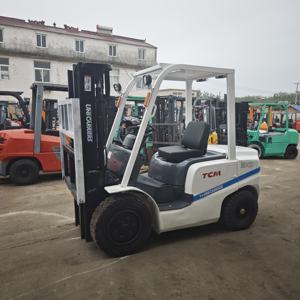Montacargas Diésel TCM de 3 Toneladas Usado, en Buenas Condiciones, Bajo Mantenimiento, para Comercio Minorista, Manufactura y Almacenes - Product Image 4