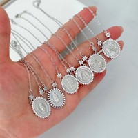 JINYUAN Nouveau Style Collier Pendentif Notre-Dame de Guadalupe en Cuivre Plaqué Or 18K et Zircon, Accessoires de Luxe Légers pour Femme