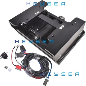 Cric hydraulique électrique Heysea F3008 série Action, déport de 8 pouces, puissance max. 300 <span class=keywords><strong>CV</strong></span>, levée de 7,5 pouces, pour moteurs <span class=keywords><strong>hors</strong></span>-<span class=keywords><strong>bord</strong></span> Yamaha <span class=keywords><strong>Mercury</strong></span> - Product Image 2