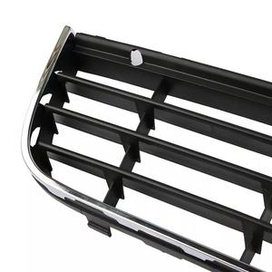 Grille de pare-chocs avant inférieure Volkswagen Jetta, garniture noire électro-plaquée, plastique ABS, 2005-2010 - Product Image 1