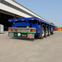 Semi-remorque plateau de transport de 40 pieds fabriquée en Chine, suspension pneumatique à 4 essieux, les essieux avant et arrière peuvent être relevés.