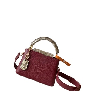 Guangzhou Lujia Damen 2025 Neue Modische Elegante Handtasche aus Echtem Leder mit <span class=keywords><strong>Python</strong></span>-Haut-Dekoration und Zwei Trageriemen als Umhängetasche - Product Image 5
