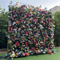 MoKtong Burgunderrote Blumenwand-Kulisse mit Luxuriösen Seidenrosen und Künstlichem Grün für Formelle Veranstaltungen und Gala-Dekoration