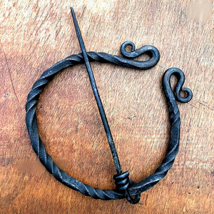 Hand Forged Iron <b>Trivet</b> Pot Stand Rustic Kitchen Hot Pot Holder Round Twisted <b>Metal</b> Cookware Stand Farmhouse Table Decor - Product Image 4