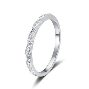 Halve Eeuwigheid Infinity Twisted Band Ring Micro Moissanite Ingelegde Maten 4-9 Verlovingsbelofte - Product Image 1