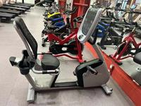 Bicicleta estática magnética unisex para el hogar con control de resistencia silencioso y método manual horizontal de fitness físico