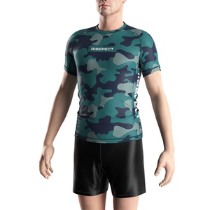 Camiseta de Protección Solar con Estampado de Camuflaje de Alta Calidad para Hombre, Duradera, Cómoda y Transpirable para Deportes y Actividades Acuáticas - Product Image 5
