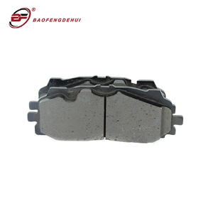 OE 4M0698151AA A kits de pastillas de freno delanteras de <span class=keywords><strong>precio</strong></span> razonable para <span class=keywords><strong>Audi</strong></span> A4 A5 A6 A7 A8 Q5 Q7 <span class=keywords><strong>Q8</strong></span> VW TOUAREG - Product Image 5