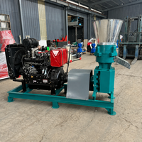 Machine à granulés d'aliments pour animaux Henglu Heavy Duty 1200 kg/h à moteur diesel et entraînement par arbre pour la transformation des aliments en élevage