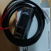 Amplificateur à fibre optique KEYENCE CZ-V21AP, sortie PNP, capteur numérique à fibre optique pour équipement d'automatisation