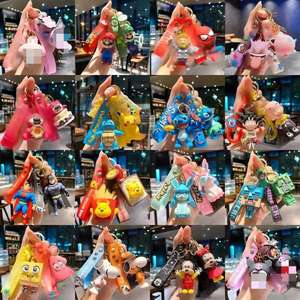 1000 Designs Célèbres de Chaussures Marvels en Caoutchouc, Porte-clés en PVC, Porte-clés en Caoutchouc de Dessins Animés, Porte-clés en Silicone - Product Image 1