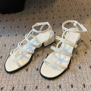 Sandalias Deportivas de Cuero con Diseño de Punta Cuadrada y Correa, Transpirables, para Exteriores, para Mujer, Ideales para el Verano, que Brindan Comodidad - Product Image 1