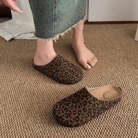 Sandales plates Baotou demi-ouvertes pour femmes, style coréen, imprimé léopard, décontractées, grandes tailles 35-43, durables et résistantes à l'usure