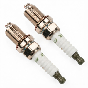 Bougie d'allumage Rc12Yc compatible avec Briggs Stratton 491055 805015, pièces pour tracteurs de pelouse et équipements de jardinage - Product Image 1