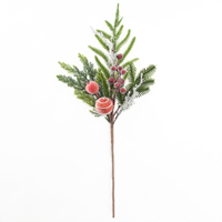 Decoración Navideña con Ramas de Pino Escarchadas, Bayas Rojas y Bolas de Navidad de 19.7 Pulgadas, Adorno Verde Navideño para Comercios