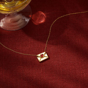 Collar con Colgante de Corazón Desmontable Minimalista J&D, Acero Inoxidable, Incrustaciones de Circonita Roja, Regalo de San Valentín para Mujer - Product Image 1