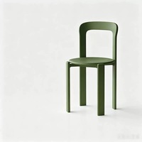 Chaises de salle à manger en plastique épais avec dossier, usage commercial pour les salons de thé et les cafés, empilables pour l'installation sur les terrasses.