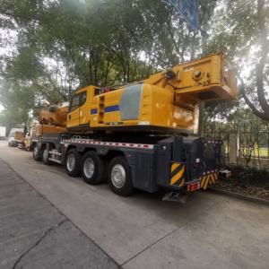 מצב טוב מקורי משמש 130 טון כל מנוף השטח qay130k הידראולי נייד משאית - Product Image 1