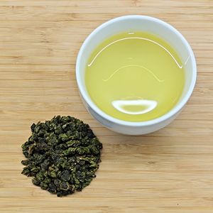 ชาจินซวนไต้หวันเกรดพรีเมียม ชาภูเขาสูง ไม่ผ่านการคั่ว รุ่นพรีเมียม แบบใบชา 600 กรัม - Product Image 1