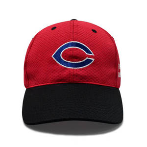 Gorra de Béisbol Transpirable de Malla con Logotipo Bordado con la Letra C, Dos Tonos Rojo y Negro, 6 Paneles, Estructurada, Ajustable, Unisex, Deportiva - Product Image 6