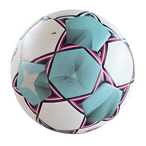 2025 nuevo <span class=keywords><strong>Pl</strong></span> nuevo fútbol de alta calidad diseño en relieve pelota de entrenamiento de fútbol superior - Product Image 4