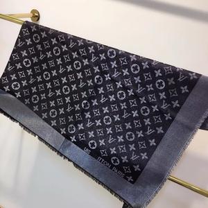 Selendang Panjang Wanita Katun Berkualitas Tinggi dengan Fitur Cepat Kering. Gaya Musim Dingin - Product Image 4