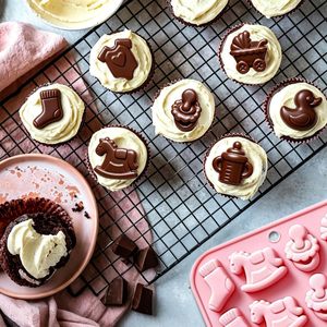 Molde <span class=keywords><strong>de</strong></span> Silicona Antiadherente para Chocolate <span class=keywords><strong>de</strong></span> Baby Shower, con Formas Lindas <span class=keywords><strong>de</strong></span> Mameluco, Biberón, Chupete y Cochecito, para Dulces <span class=keywords><strong>de</strong></span> Chocolate - Product Image 6
