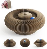 Griffoir pour chat en forme de patte avec balles, idéal pour l'intérieur – Nouveauté usine, vente chaude, amusant et interactif pour votre chat