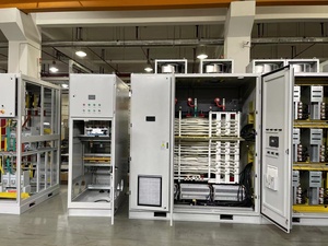 มอเตอร์ไฟฟ้ากระแสสลับแรงดันปานกลางสูง RAYNEN RVE1000-6-560 6kv พร้อมตัวแปลงความถี่ควบคุมความเร็วรอบมอเตอร์แบบแปรผัน VSD VFD - Product Image 1