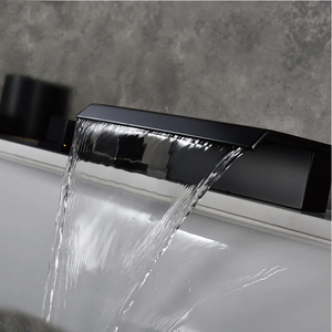 Ponte di montaggio nero opaco <span class=keywords><strong>bagno</strong></span> rubinetto <span class=keywords><strong>bagno</strong></span> <span class=keywords><strong>doccia</strong></span> a pioggia rubinetto <span class=keywords><strong>vasca</strong></span> con Bidet <span class=keywords><strong>doccia</strong></span> Set <span class=keywords><strong>doccia</strong></span> - Product Image 4